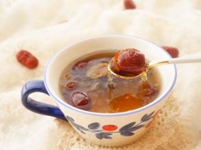 营养美味到冰糖燕窝就做好了