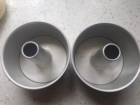 模具摸黄油防粘