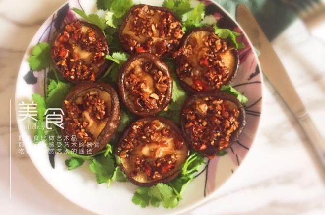 蒜蓉孜然烤香菇