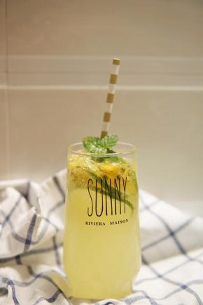 摆上薄荷就完成了