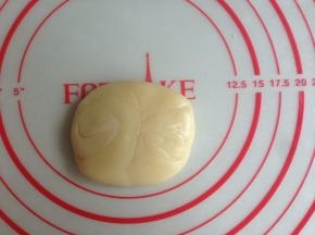 用手掌压扁