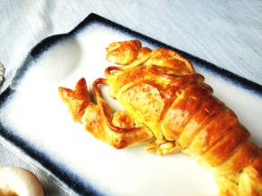 具体时间和温度，要根据不同烤箱实际炉温和龙虾的个头大小，酌情增减。