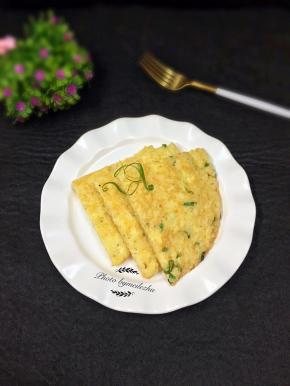 出锅切件即可食用。