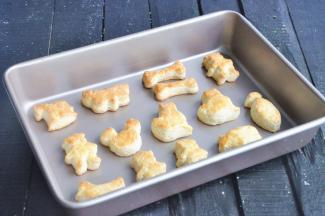 出炉后晾凉装袋保存。