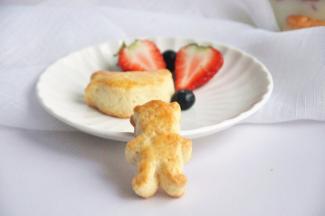 满屋的奶香味四溢。