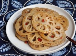 好吃开胃的麻辣凉拌藕片，喜欢就试试！