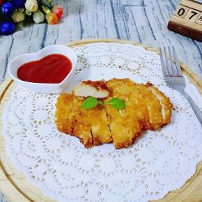宝贝喜欢吃番茄酱，酸酸甜甜加上表皮酥脆，肉质嫩滑。吃的好满足