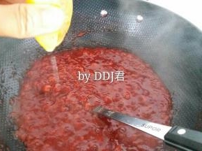 冰糖化后加柠檬汁