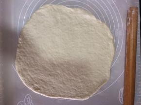 擀成薄片