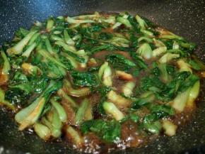 让小青菜先炖两分钟，