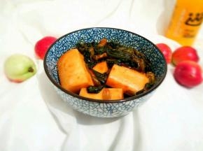 年糕配上烤菜，一个字，赞。