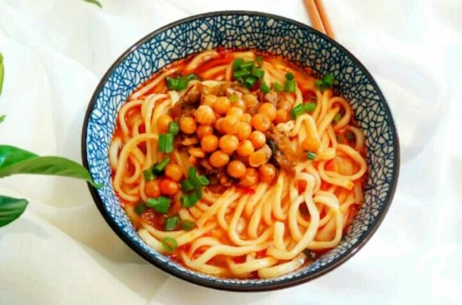 咸菜牛肉豌豆面