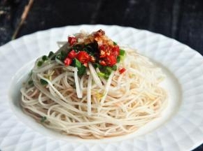 撒上少量白糖。