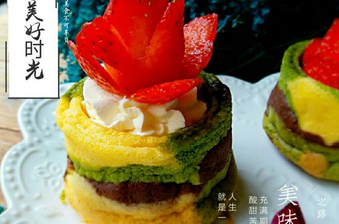 三色杯子蛋糕
