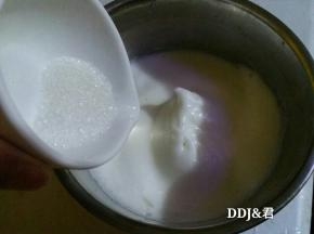 打至这状态再加剩下的白砂糖