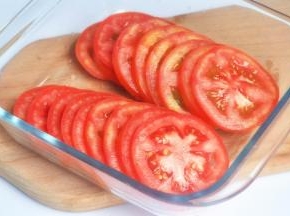 均匀的切成薄片。