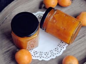 自制果酱不含防腐剂，开瓶后请尽快食用。