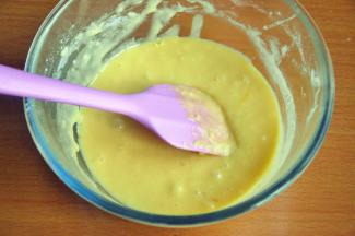 混合至无干粉即可。