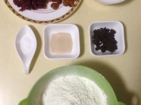 红糖用热水化开放至室温