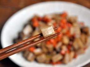 有了这道菜一次能吃2碗饭。