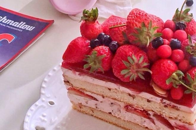 法式浪漫草莓蛋糕