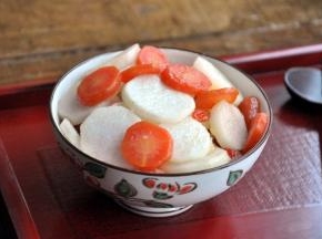 非常简单却不失营养的一道家常小菜。