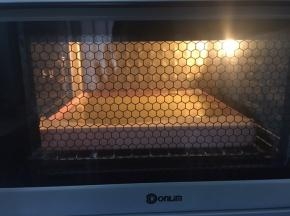 烤箱提前预热，165度烤20分钟，具体看各烤箱脾气