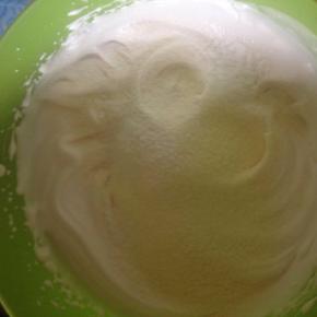 筛入淀粉和奶粉