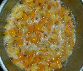 大火煮开后转小火