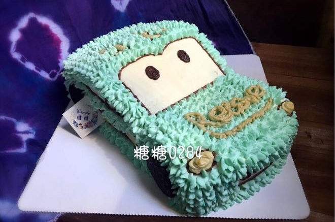 小汽车蛋糕