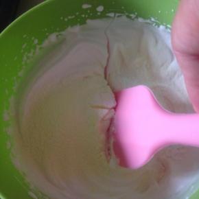 快速切拌均匀 一定是切拌 不要消泡了