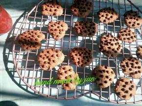 烤箱预热，上下火180度进行烘烤18分钟