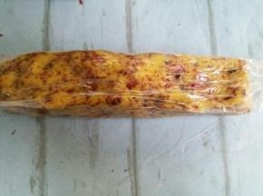 一起拌均匀后，用保鲜膜包好