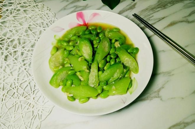 丝瓜炒毛豆