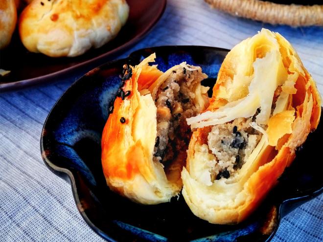 黑芝麻椒盐酥饼