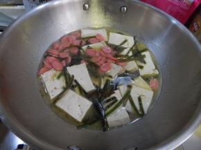 煮至豆腐入味