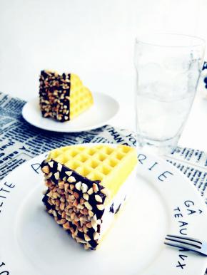 待巧克力凝固即可