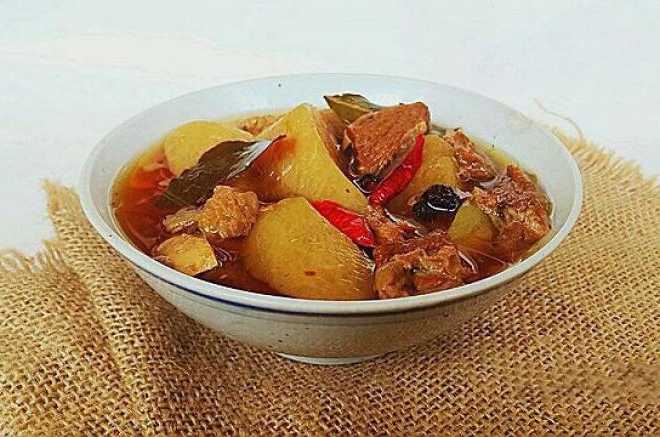 牛肉萝卜汤
