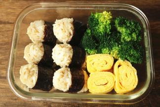 装盘，便当就做好了