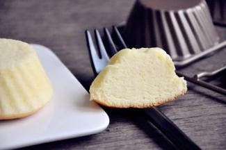 入口即化，低糖低脂，减肥人士可放心食用。