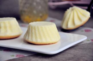 出炉后冷却倒扣脱模，脱模后花纹依然清晰立体。