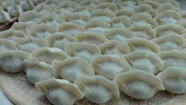 依次包好后，煮出来即可