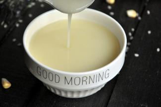 细腻柔滑，早餐从一杯热乎乎的米糊开始。