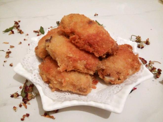 面包糠炸鸡翅