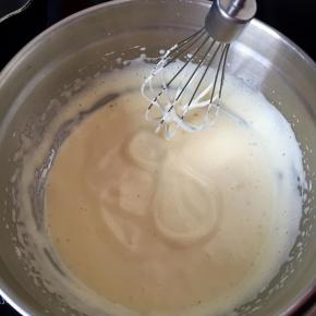 提起打蛋器滴落的8字不消失就可以了，