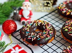 洒些糖针装饰一下即可