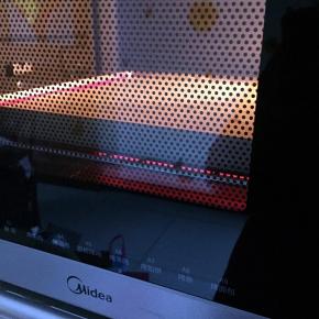 放入烤箱中层170度烤20分钟