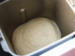 做好的年糕，软硬合适，组织细腻。