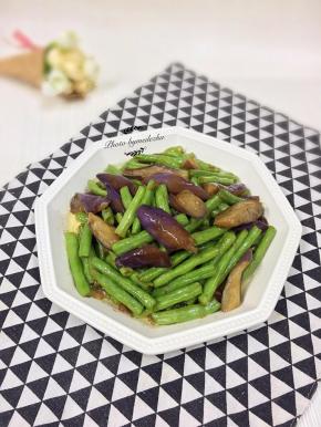 出锅装盘即可享用。