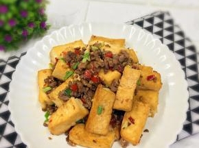 出锅装盘即可享用。